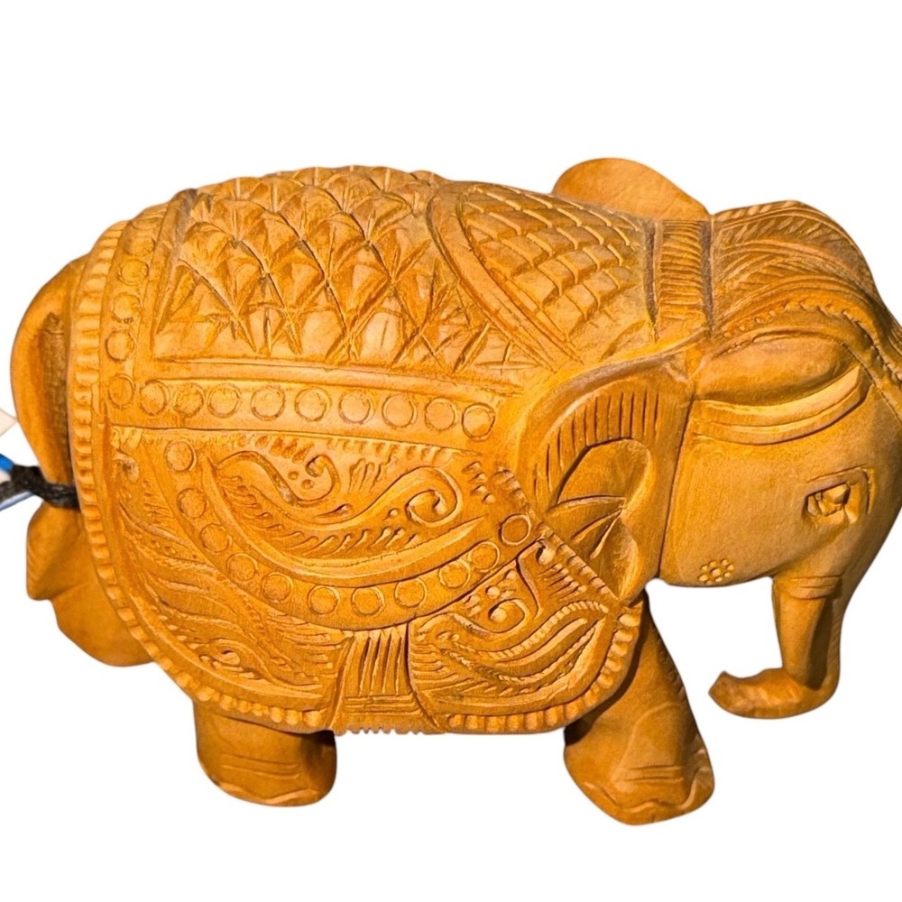 UNICEF Market Suresh Devender Garg Hand Carved Kadam Wood Elephant Figurine